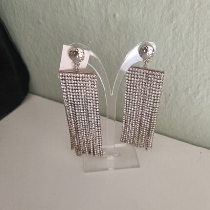 Κρεμαστά σκουλαρίκια με διάφανα στρας