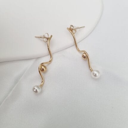 Ατσάλινα σκουλαρίκια κρεμαστά με πέρλες