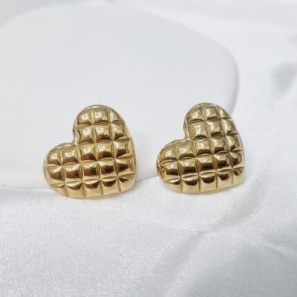 Ατσάλινα σκουλαρίκια καρδιές καπιτονέ