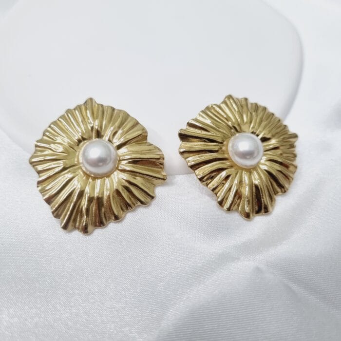 20241022_202822 Ατσάλινα σκουλαρίκια με πέρλες - Image 1