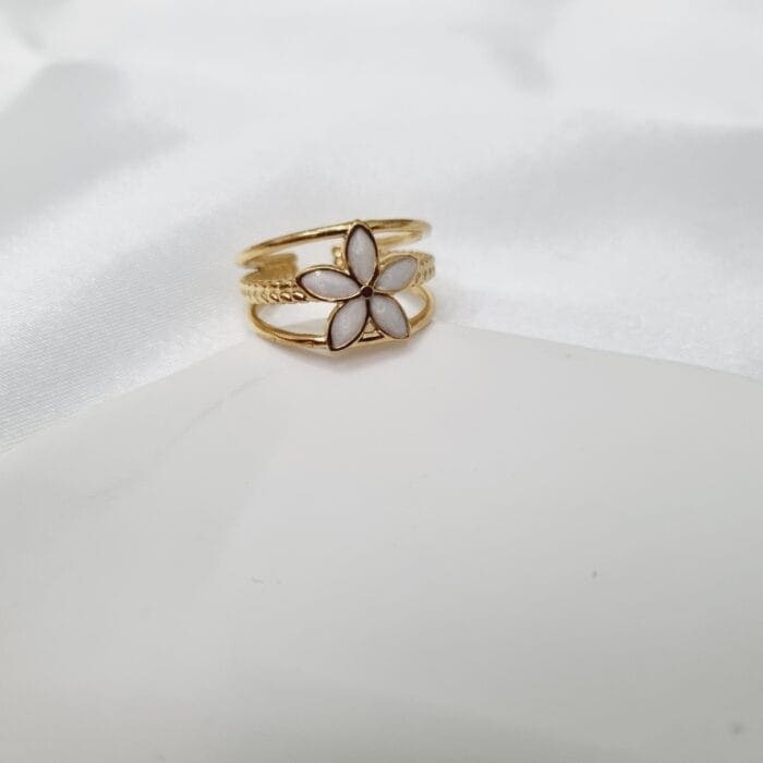 Ατσάλινο δαχτυλίδι με λουλούδι - Image 1