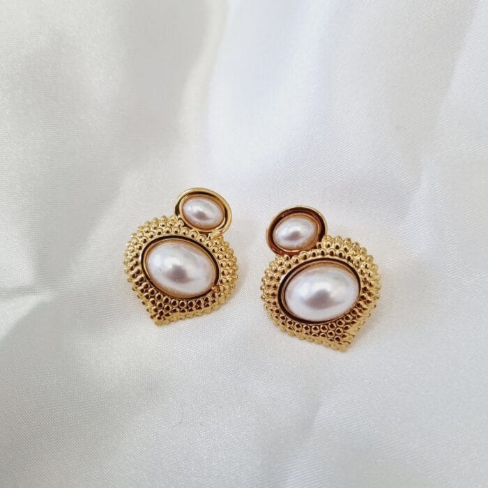 20241212_115735 Ατσάλινα σκουλαρίκια με πέρλες - Image 1