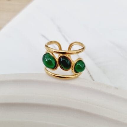 Ατσάλινο δαχτυλίδι με πράσινες πέτρες