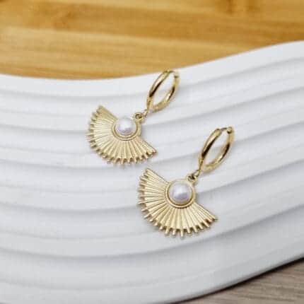 Ατσάλινοι κρίκοι με έθνικ στοιχεία με πέρλες