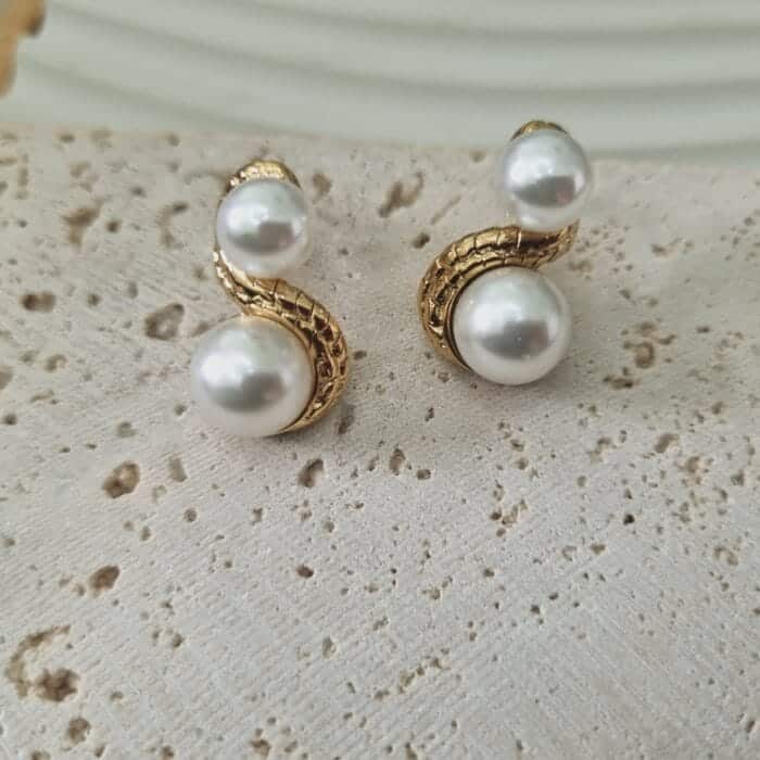 20250312_142221 Ατσάλινα σκουλαρίκια με πέρλες - Image 1