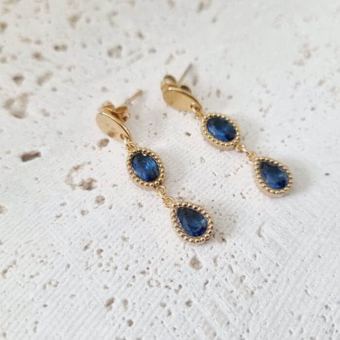 20250324_120907 Ατσάλινα σκουλαρίκια κρεμαστά με μπλε κρύσταλλα - Image 1