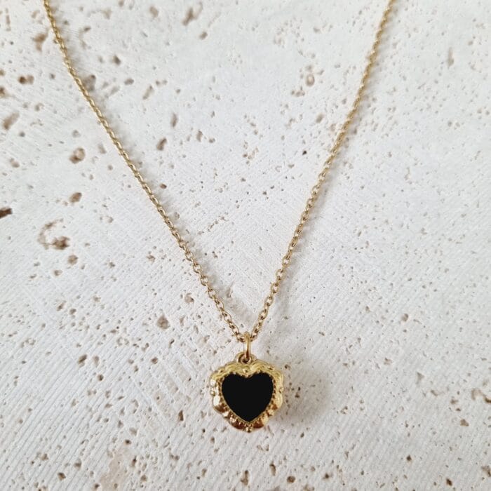 20250324_135822 Ατσάλινο κολιέ καρδιά με μαύρο σμάλτο - Image 1