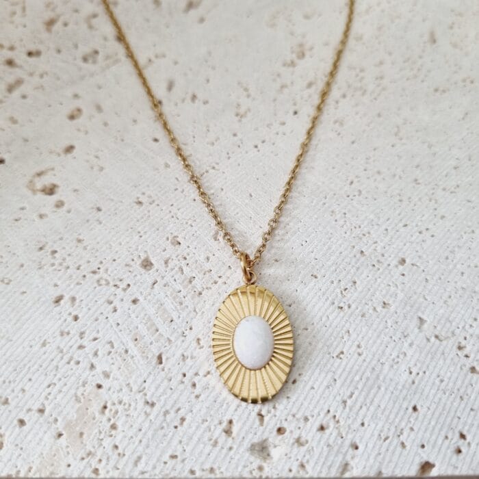 20250327_121425 Ατσάλινο κολιέ με οβάλ στοιχείο με άσπρη πέτρα - Image 1