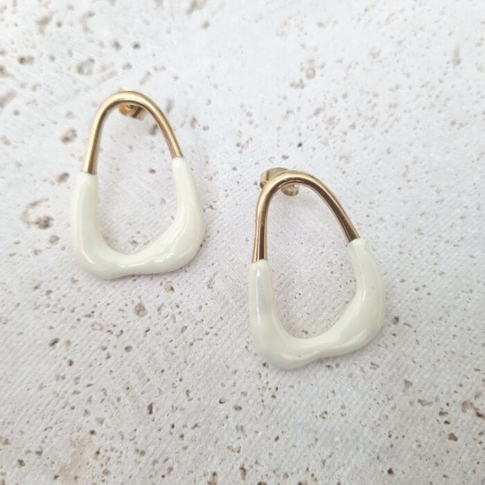 20250618_130522 Ατσάλινα σκουλαρίκια με άσπρο σμάλτο - Image 1