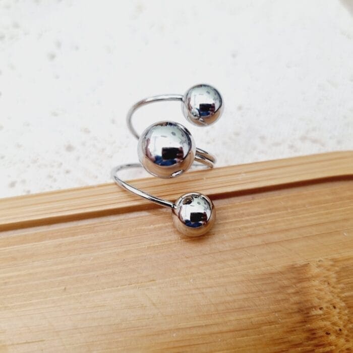 Ατσάλινο δαχτυλίδι με μπίλιες - Image 2