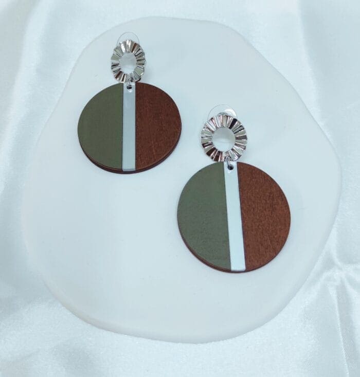 IMG_20231109_202725 Σκουλαρίκι με στρόγγυλο στοιχείο - Image 1