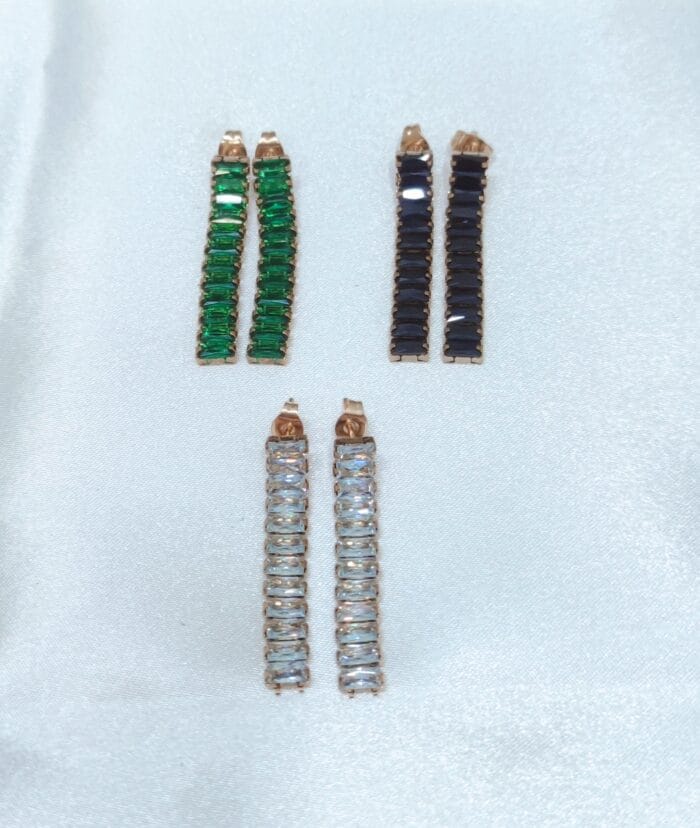 IMG_20240305_192157 Ατσάλινα κρεμαστά σκουλαρίκια με κρύσταλλα - Image 1