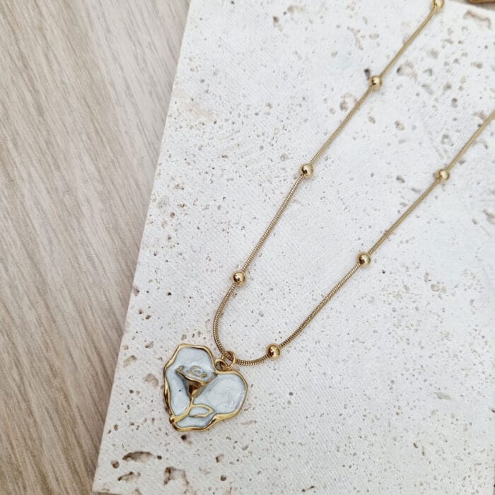 Κ01270 Aτσάλινο κολιέ με καρδιά με τριαντάφυλλο - Image 1