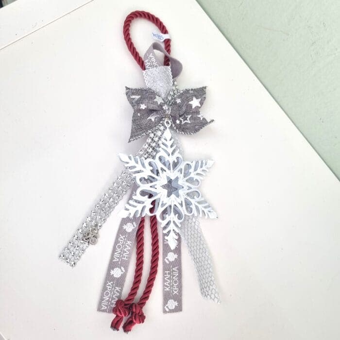 10 Κρεμαστό Γούρι 2026 - Χιονονιφάδα με κόκκινο κορδόνι - Image 1