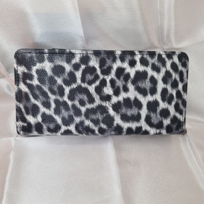 Γυναικείο πορτοφόλι animal print - Image 2