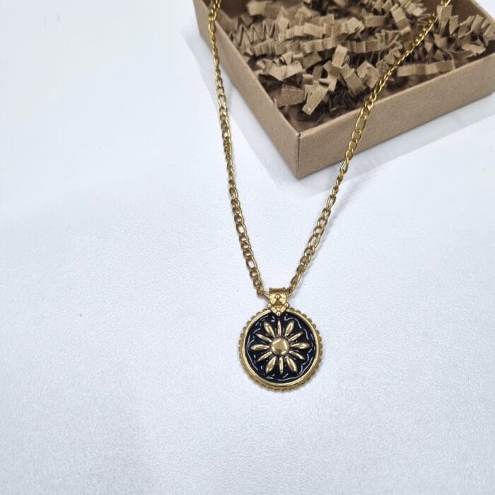 Ατσάλινο κολιέ με καδένα και στοιχείο με μαύρο σμάλτο - Image 1