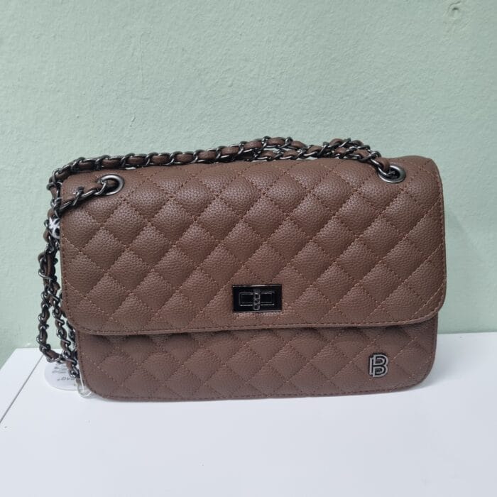 20251007_184758 Γυναικεία τσάντα ώμου καπιτονέ - Image 1