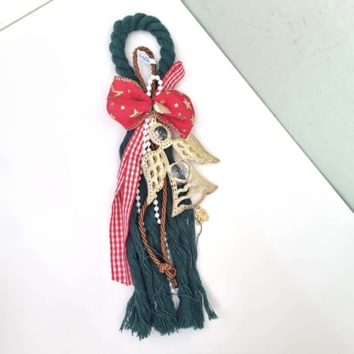 4 Κρεμαστό Γούρι 2026 - Άγγελος με πράσινο - καφέ κορδόνια - Image 1