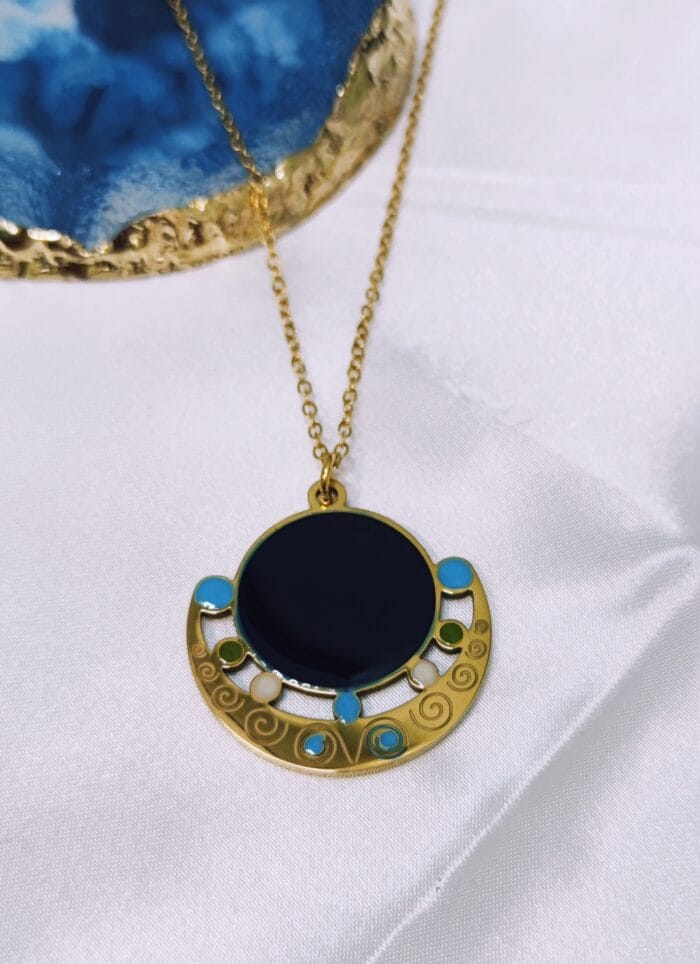 Ατσάλινο κολιέ με έθνικ στοιχείο με σμάλτο - Image 1