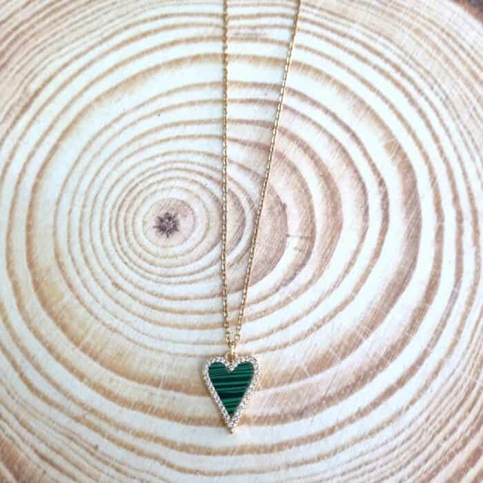 Κ104 Κολιέ με πράσινη καρδιά με διάφανα στρας - Image 1
