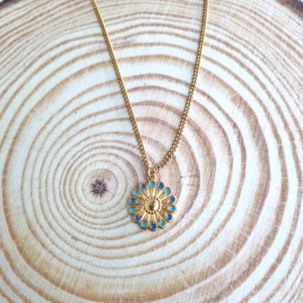 Κολιέ με λουλούδι