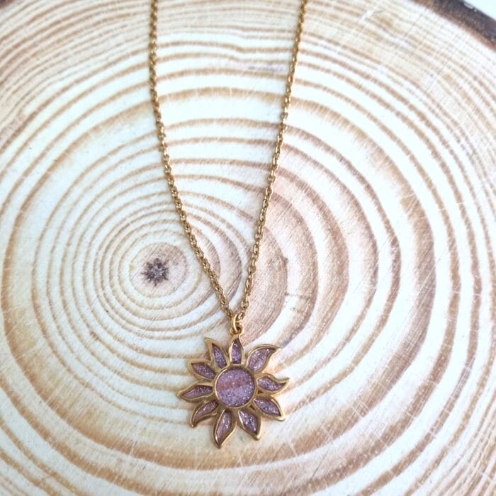 Κ109 Κολιέ με λουλούδι με γκλίτερ - Image 1