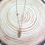 Κολιέ με κρεμαστό στοιχείο με σμάλτο - Image 2