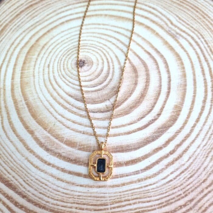 Κολιέ με κρεμαστό στοιχείο με σμάλτο - Image 3