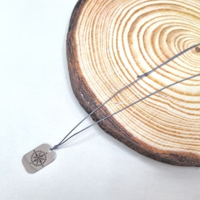 Ατσάλινο κολιέ ταυτότητα με πυξίδα - Image 3