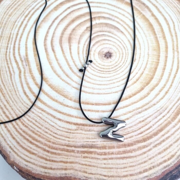 Μακρύ κολιέ με ατσάλινο μονόγραμμα Ν - Image 2