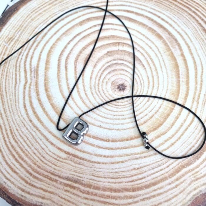 Κ4 Μακρύ κολιέ με ατσάλινο μονόγραμμα Β - Image 1