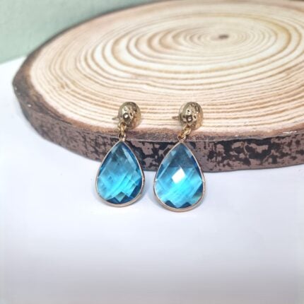 Κρεμαστά σκουλαρίκια με κρύσταλλα