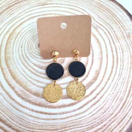 Κρεμαστά σκουλαρίκια μαύρα με φλουριά