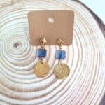 Κρεμαστά σκουλαρίκια με τετράγωνα κρύσταλλα και φλουριά - Image 6