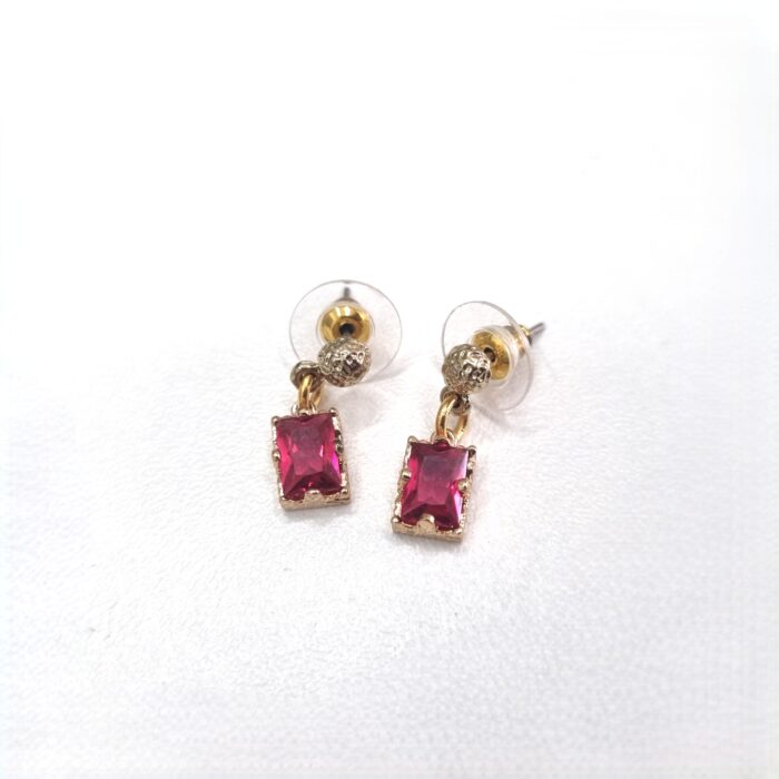 Μικρά κρεμαστά σκουλαρίκια με τετράγωνα κρύσταλλα - Image 7