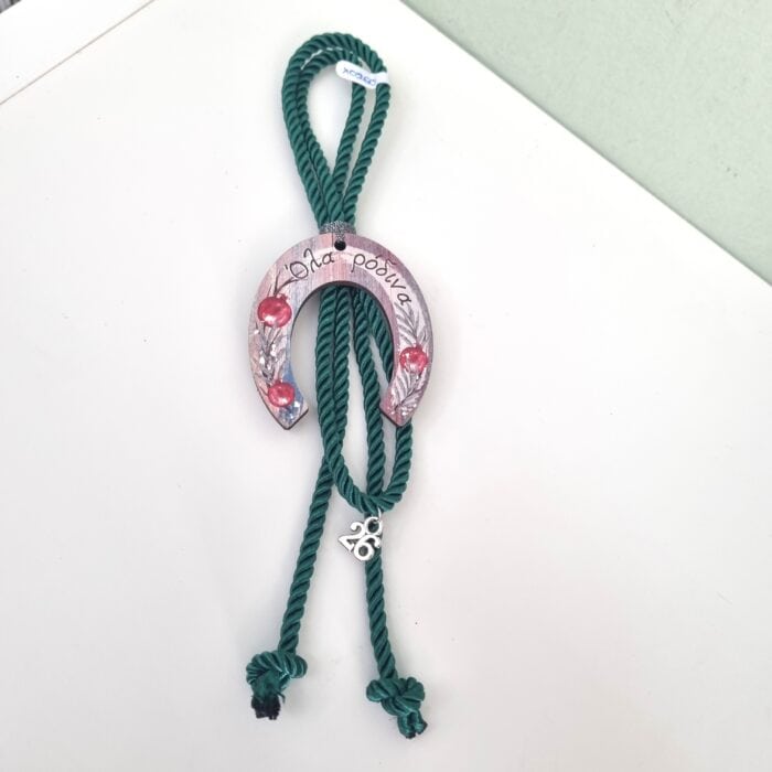 106 Κρεμαστό Γούρι 2026 - Πέταλο "Όλα ρόδινα" με πράσινο κορδόνι - Image 1