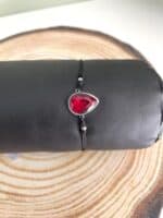 Ατσάλινο βραχιόλι δάκρυ με κόκκινο κρύσταλλο - Image 2